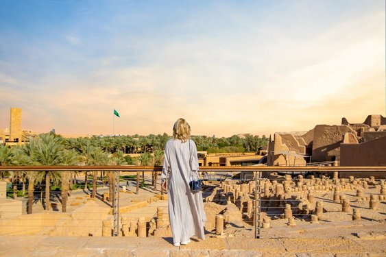 التجارب والنشاطات